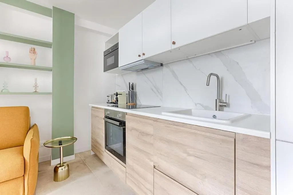 Mykeypers - Chic & Cozy Flat 4P - Republique Apartment Paris
