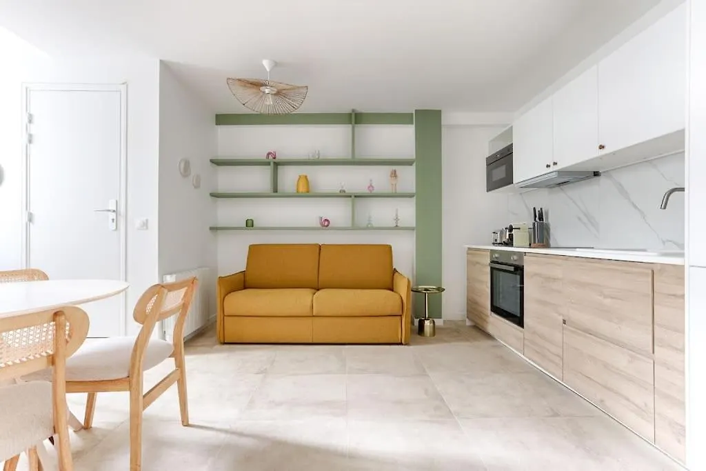 Mykeypers - Chic & Cozy Flat 4P - Republique Apartment Paris France