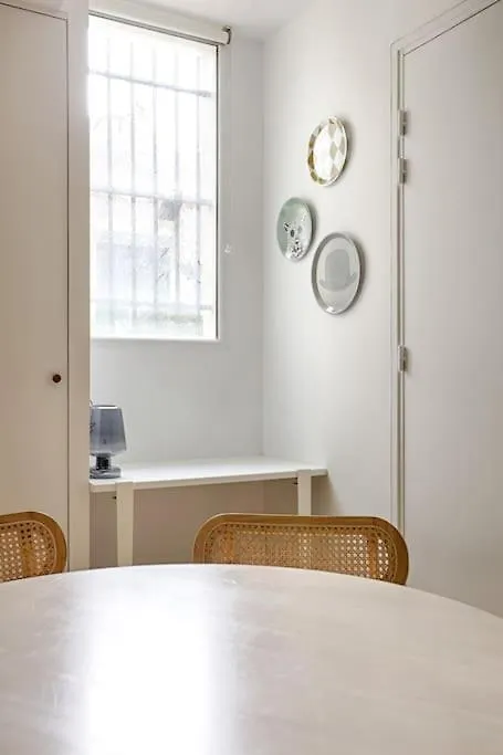 Mykeypers - Chic & Cozy Flat 4P - Republique Apartment Paris