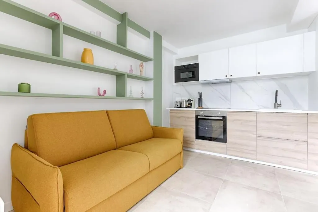 Mykeypers - Chic & Cozy Flat 4P - Republique Apartment Paris France