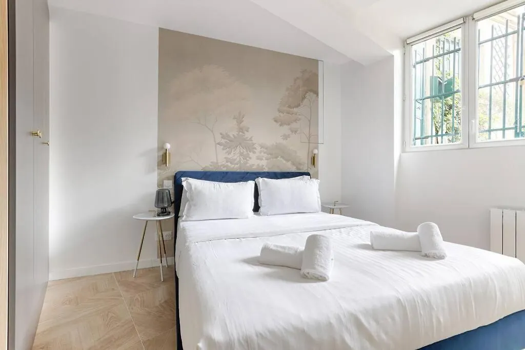 Mykeypers - Chic & Cozy Flat 4P - Republique Apartment Paris France