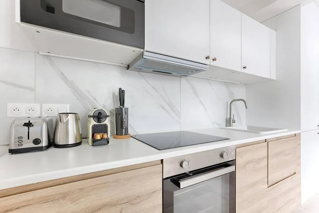 Mykeypers - Chic & Cozy Flat 4P - Republique Apartment Paris France