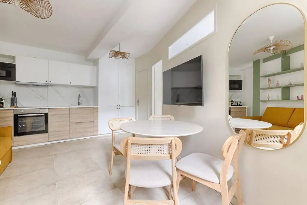 Mykeypers - Chic & Cozy Flat 4P - Republique Apartment Paris